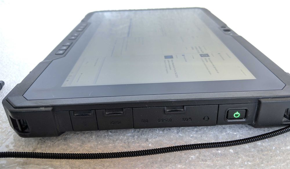 Захищений планшет DELL 7220 (8145u, 8/256)