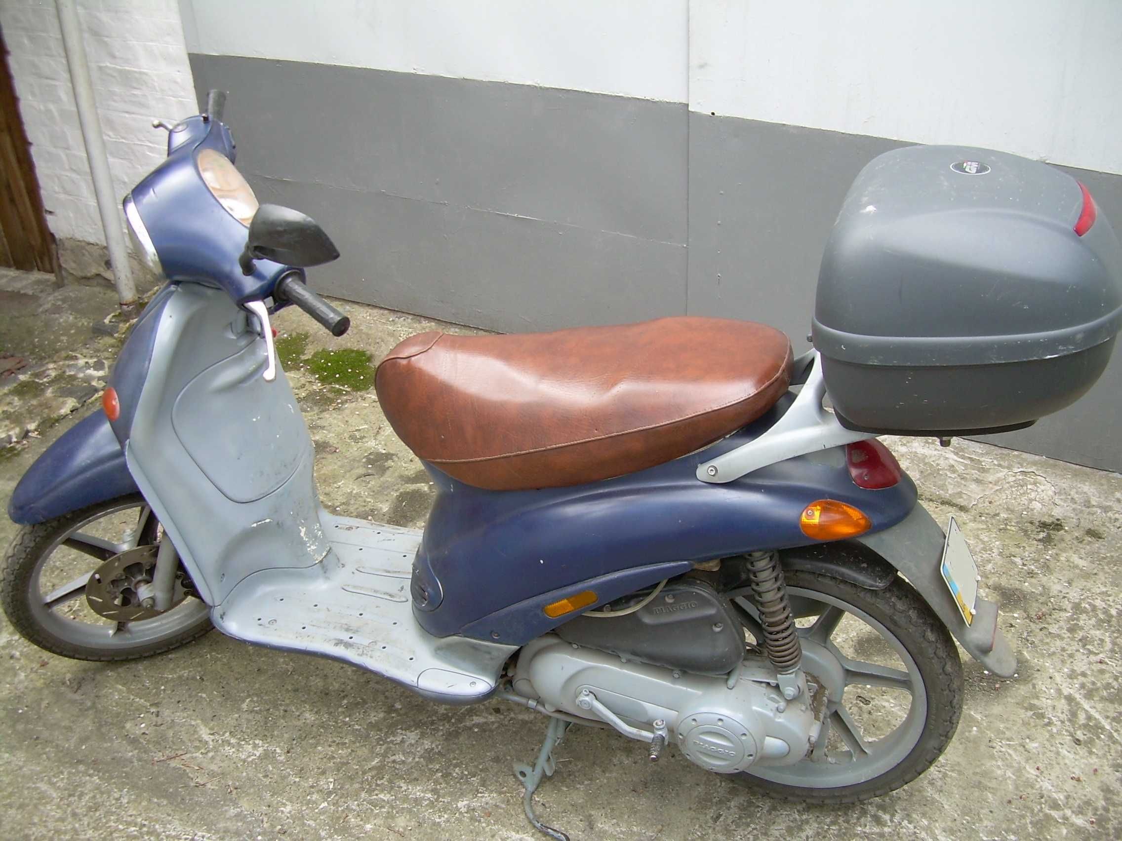 ПРОДАМ скутер італійський PIAGGIO LIBERTY 2t.