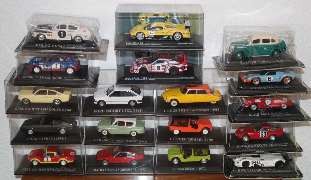 Vendo minha coleção 1/43