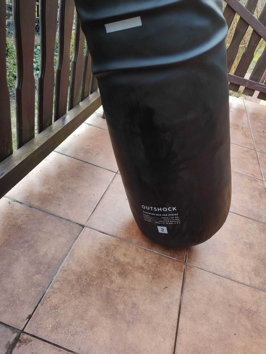 zestaw Worek treningowy Outshock 32 kg ze stojakiem