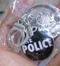 на подарок полицейскому полиция брелок police подвески-наручники жетон
