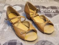 Buty taneczne dla dziewczynki Latin i Standard