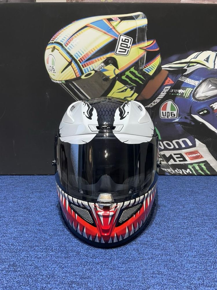 Мотошолом шлем HJC RPHA 11 Venom (Agv shoei shark ruroc xlite)