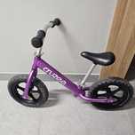 Sprzedam rowerek biegowy CRUZZE 1.9 kg