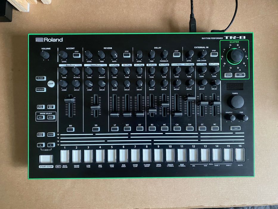 Roland TR-08. 7X7 Upgrade. Drum machine