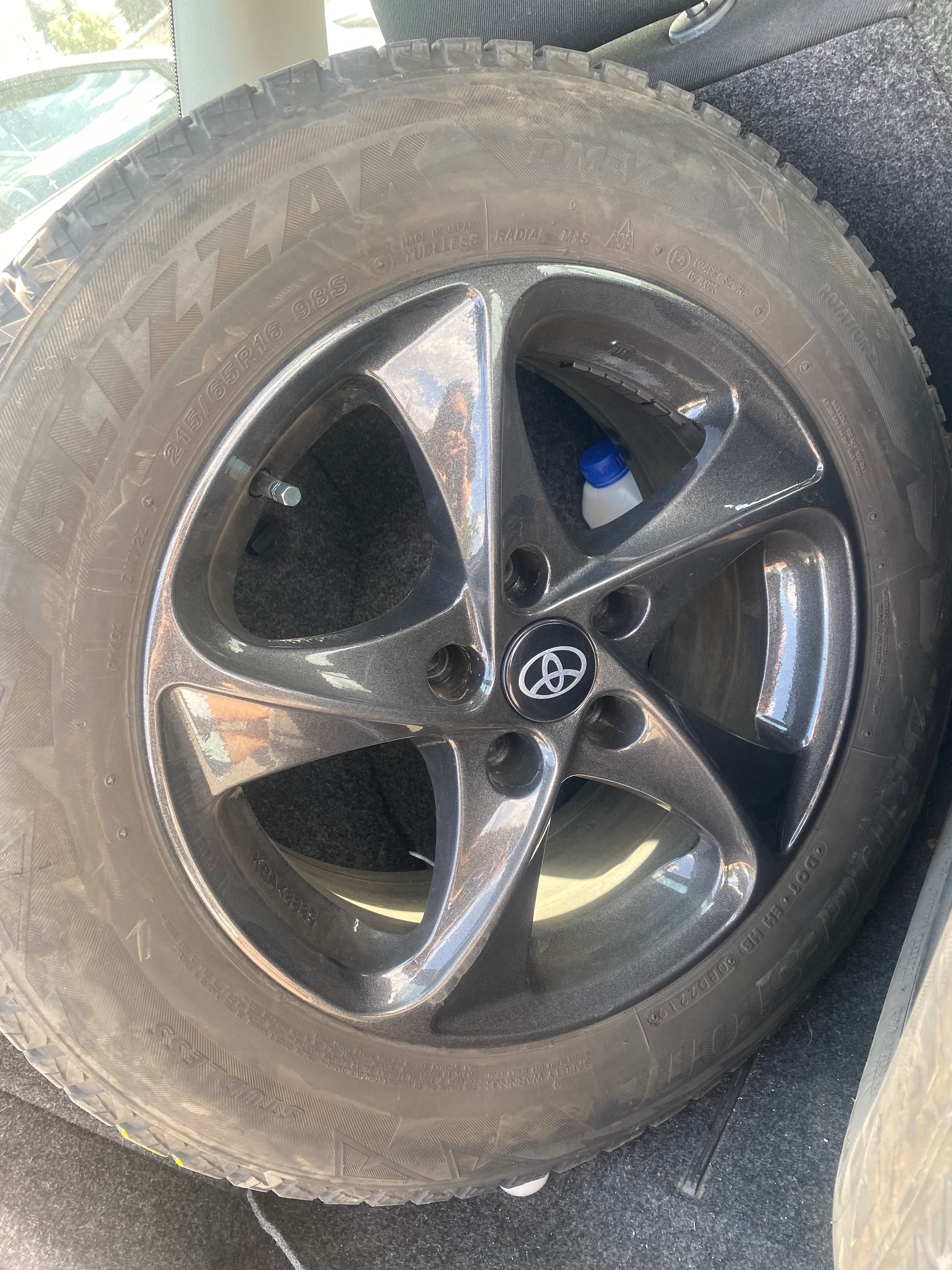 Диски R16 , Покришки BRIDGESTONE зима