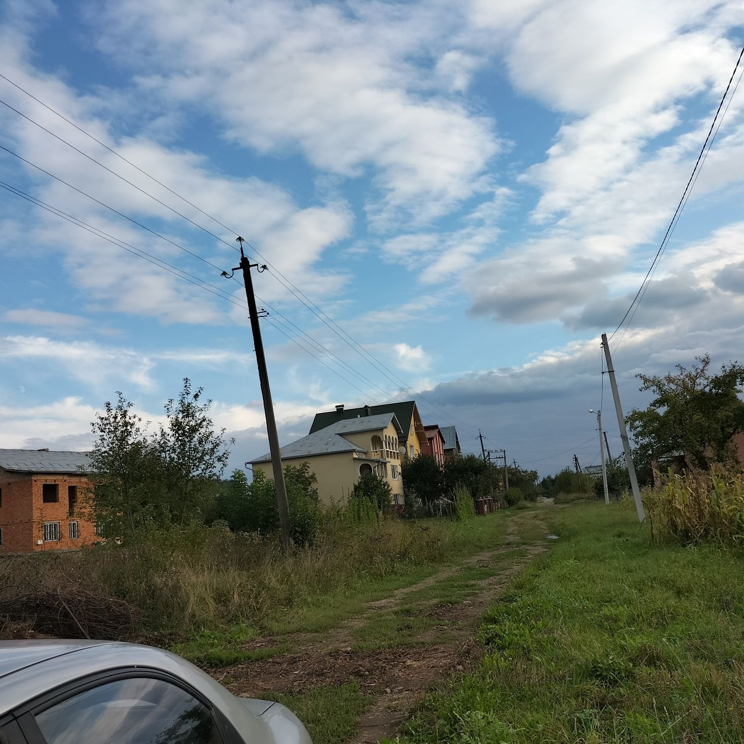 Продається Дача Ціна Помірна Є Фундамент на Гараж і Літню кухню