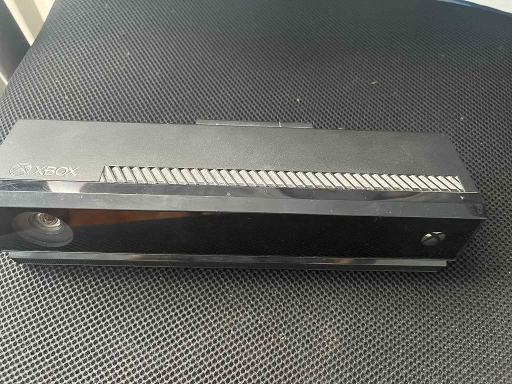 Xbox One S 2 pady 11 gier