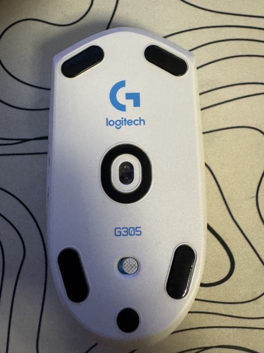 Миша Logitech G305