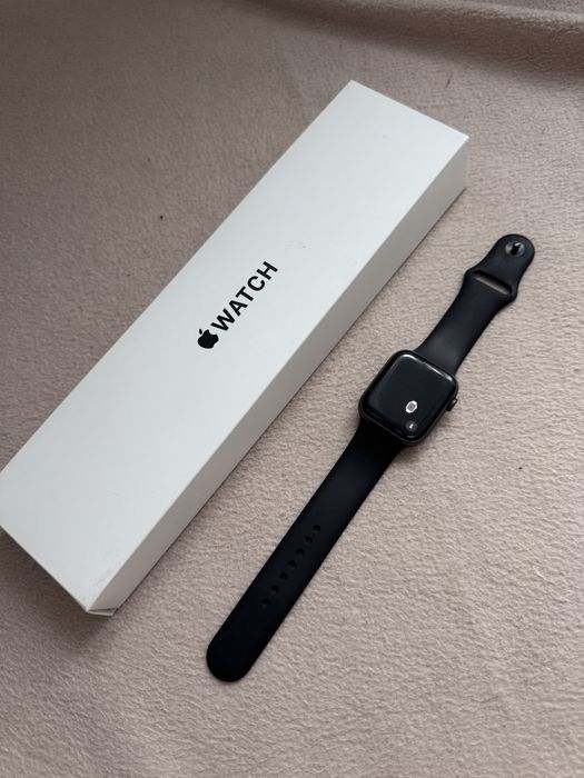 Apple Watch SE 44 mm