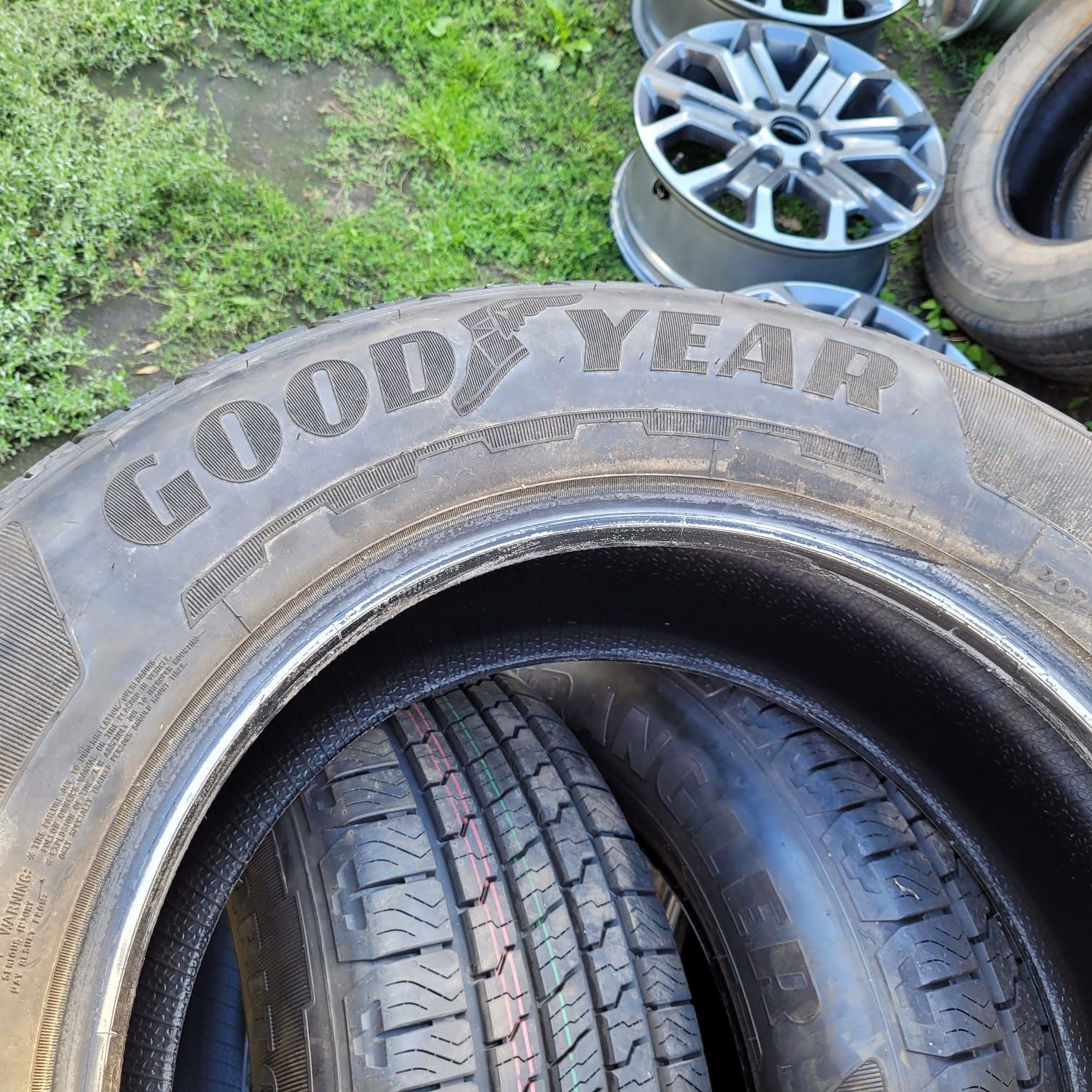 Nowe opony całoroczne 255/65r18 Goodyear Wrangler Territory
255/65 R18