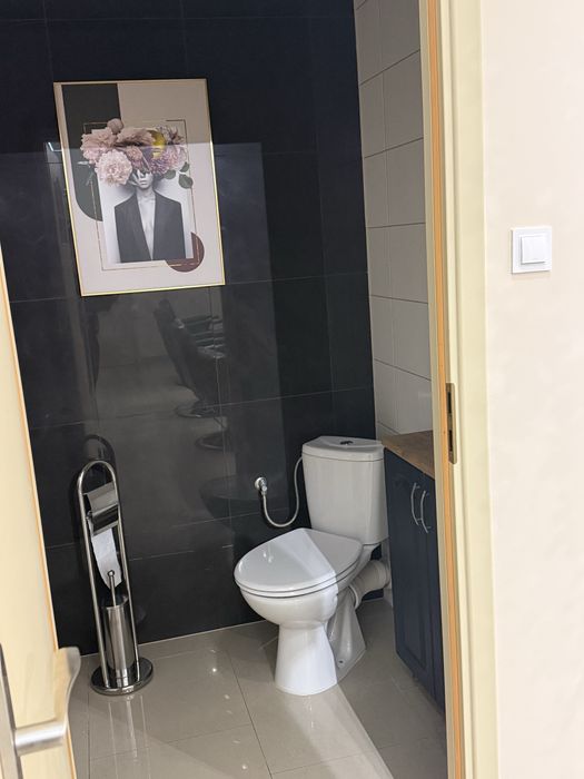 Odsprzedam wpelny wyposazony salon fryzjersko-kosmetyczny