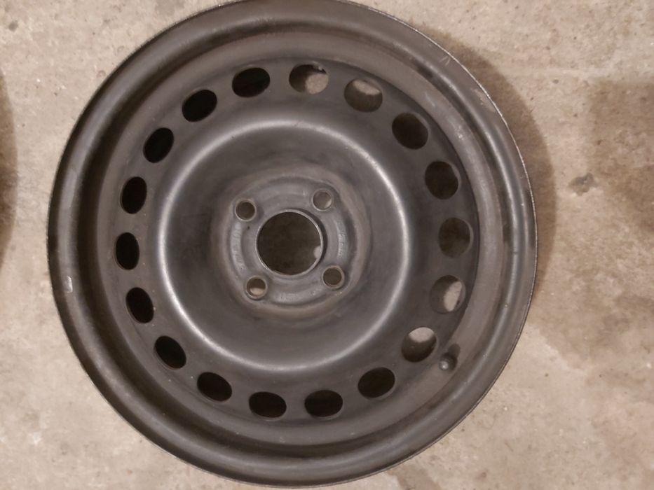 Felgi 15 6JH2 ET 49 2 sztuki na 4x108