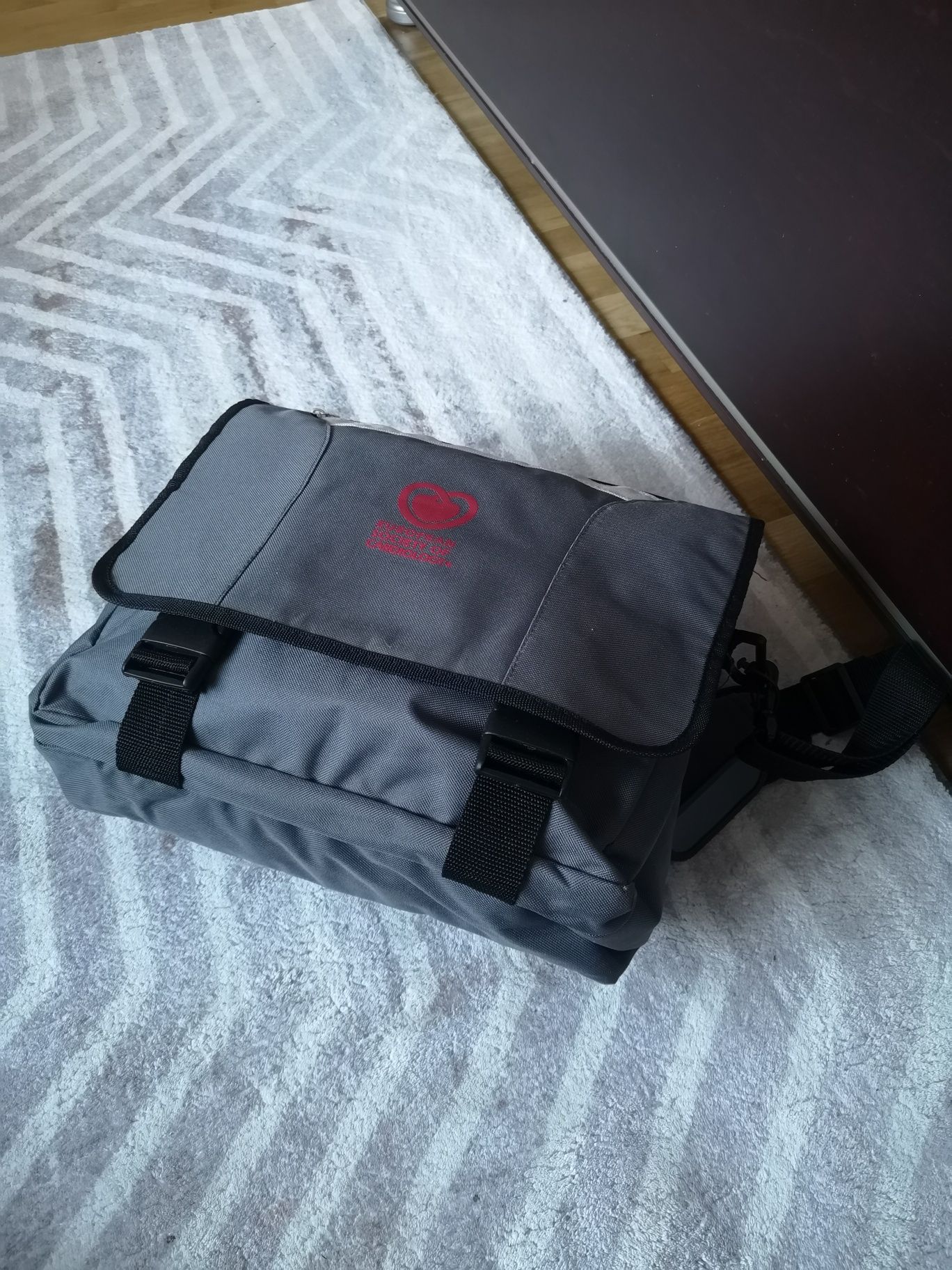 Torba podróżna aktówka na laptopa szara bagaż podręczny do samolotu