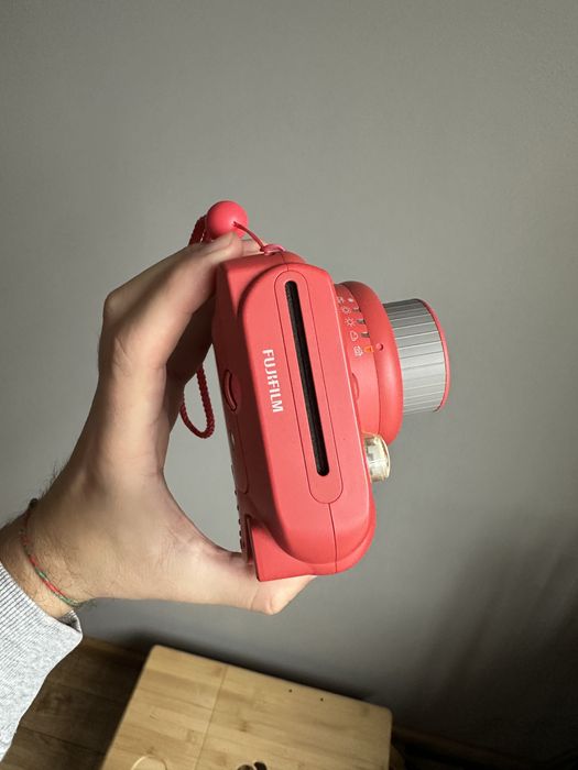 Фотоапарат Fujifilm Instax Mini 8