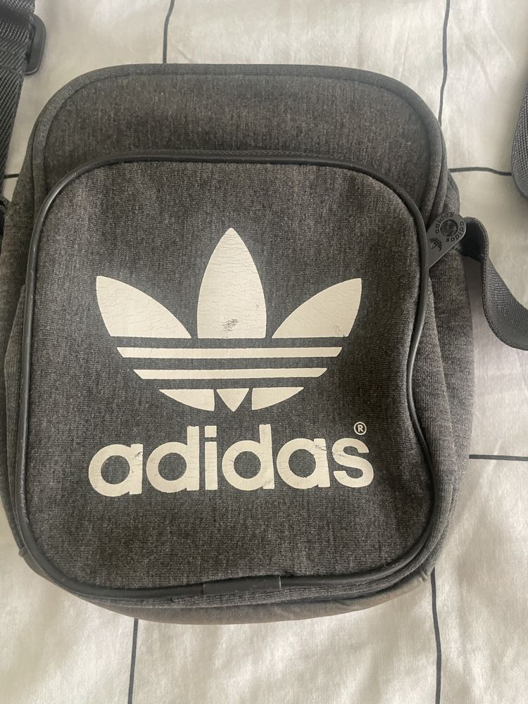 Adidas torebka na ramię — oryginalna