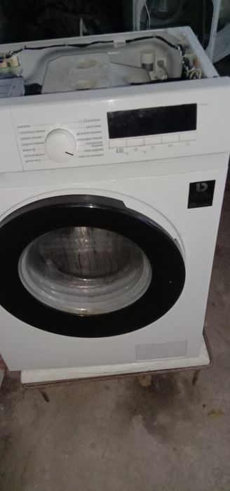 Продам пральну машину по запчастям