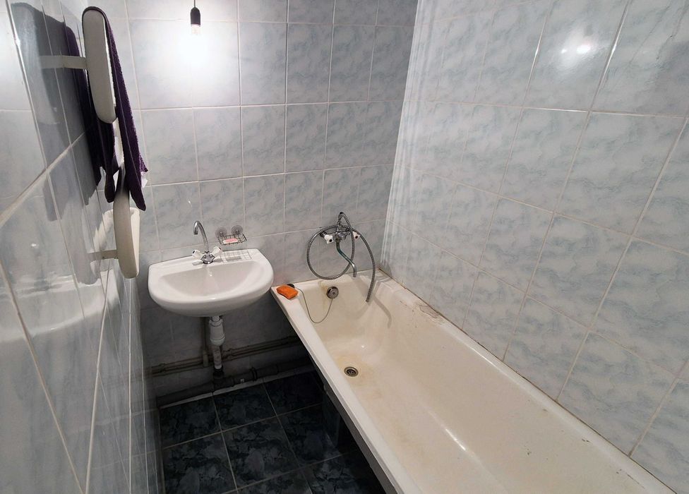 Однокімнатна квартира 33,5 м.кв., 4 пов., вул.Леонтовича (Пушкіна), 78