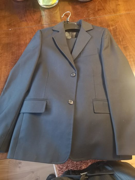 Garnitur komunijny. Komplet. Bez wad. Rozmiar S 140cm