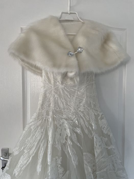 Suknia ślubna z kolejcji Agora