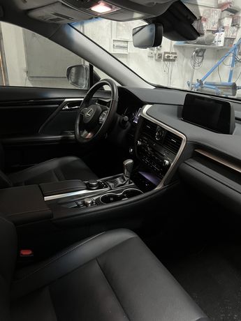 Lexus rx350 2019года