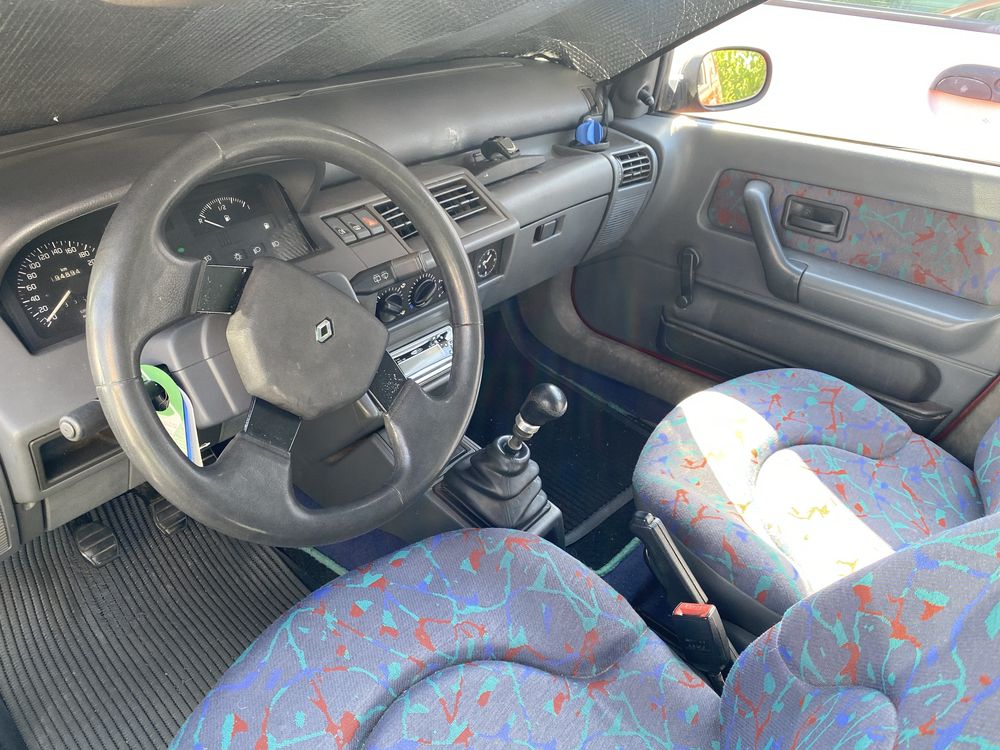 Urgente Vende-se Renault Clio