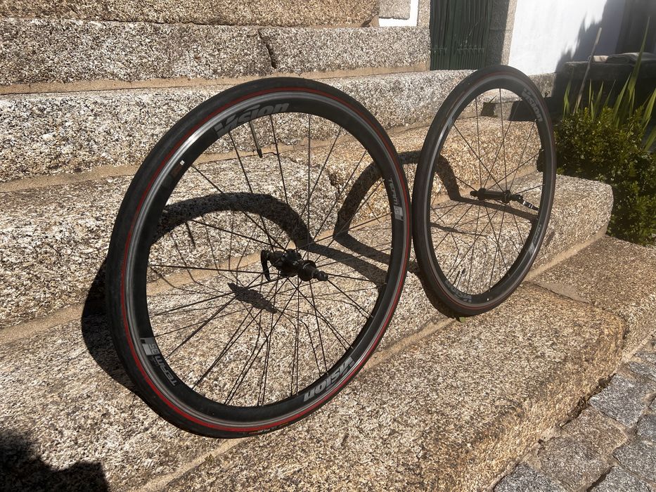 Rodas Vision team 35
