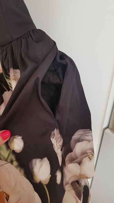 Sukienka Motive&More rozmiar S