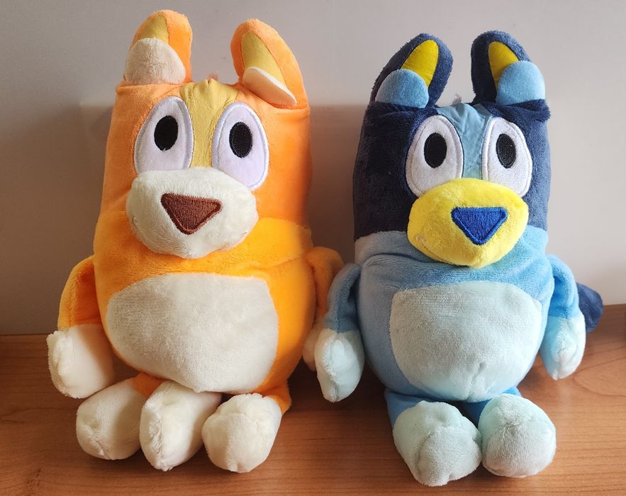 Conjunto de 2 peluches bingo e bluey novos