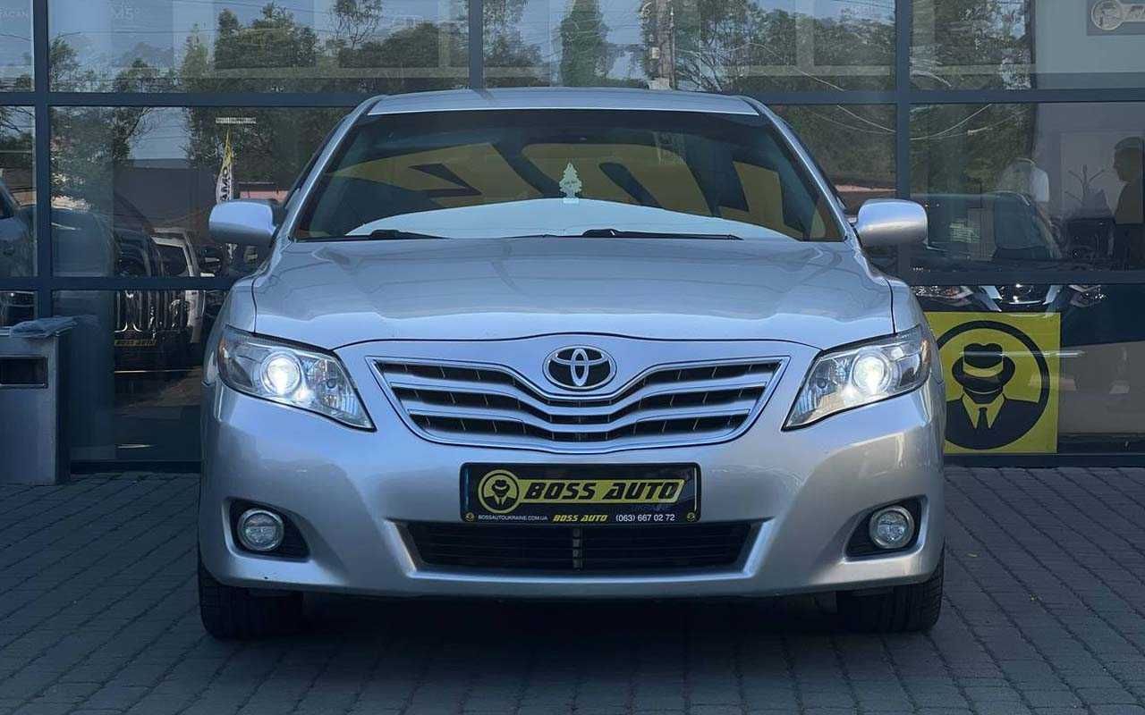 Toyota Camry 2011