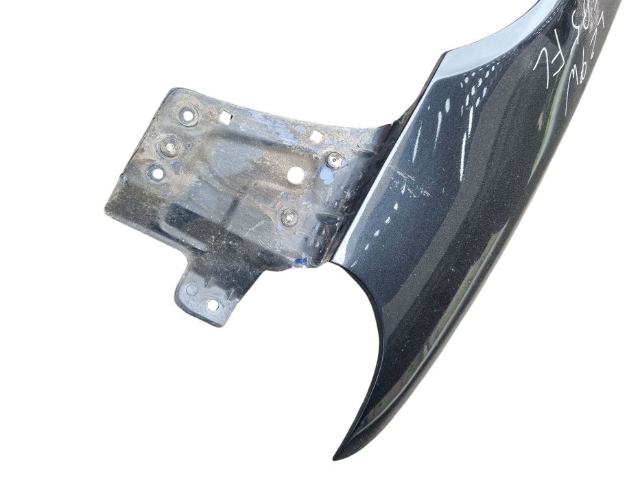 Blotnik prawy przód Audi A4 B5 FL Lift LZ9W wysyłka