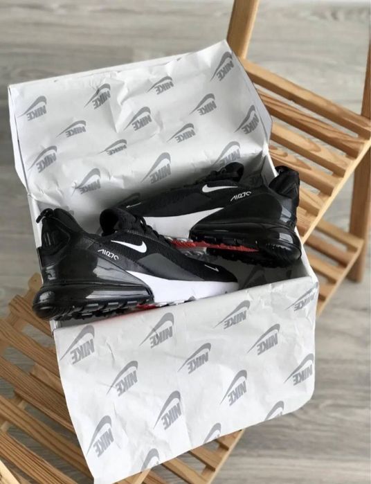 Кросівки Nike Air Max 270 Black/White, літо весна осінь