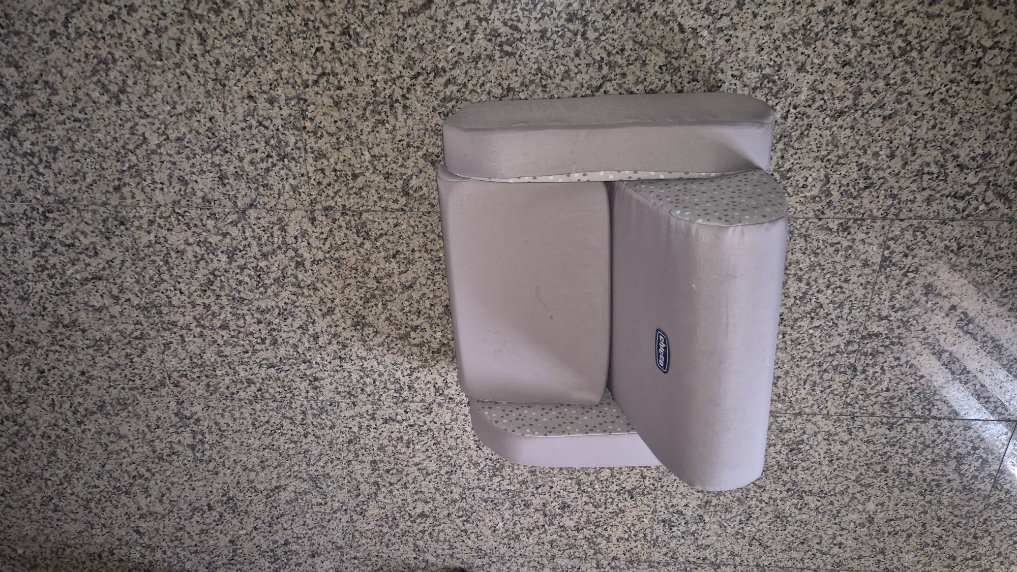 Sofá / cama para bebé