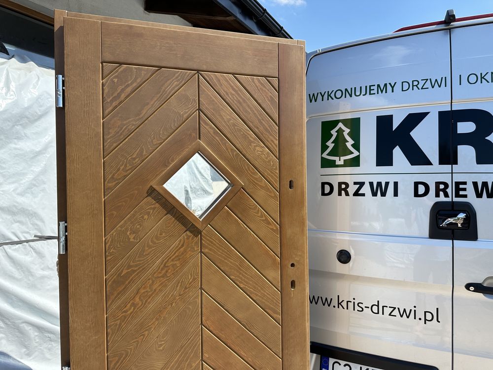 Drzwi zewnetrzne drewniane sosnowe Montaż Na Wymiar Cała Polska i UE