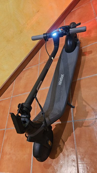 Trotinete Elétrica Segway Ninebot KickScooter