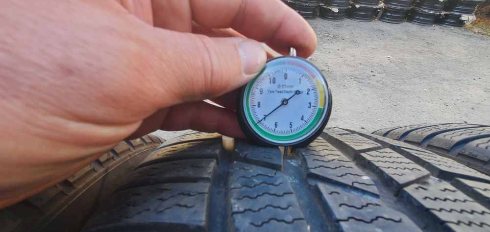 Зимові шини 215 45 R17 Continental WinterContact 830P Чехія  4шт