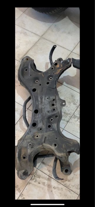 Charriot TOYOTA CORROLA D4D 2003