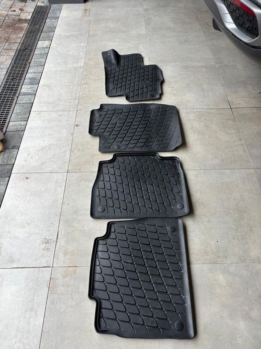 Dywaniki gumowe Mercedes GLE W167
