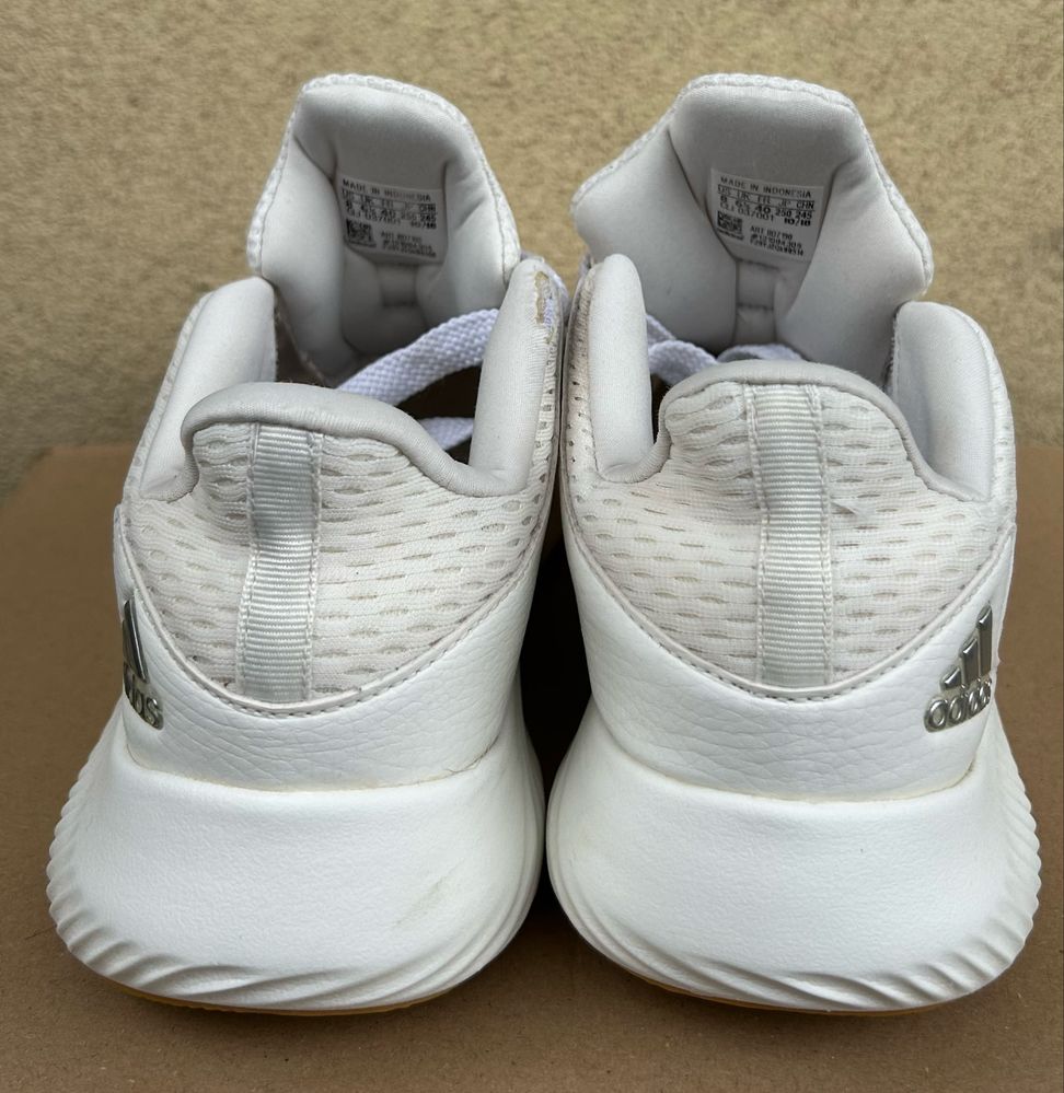 Sprzedam buty adidas