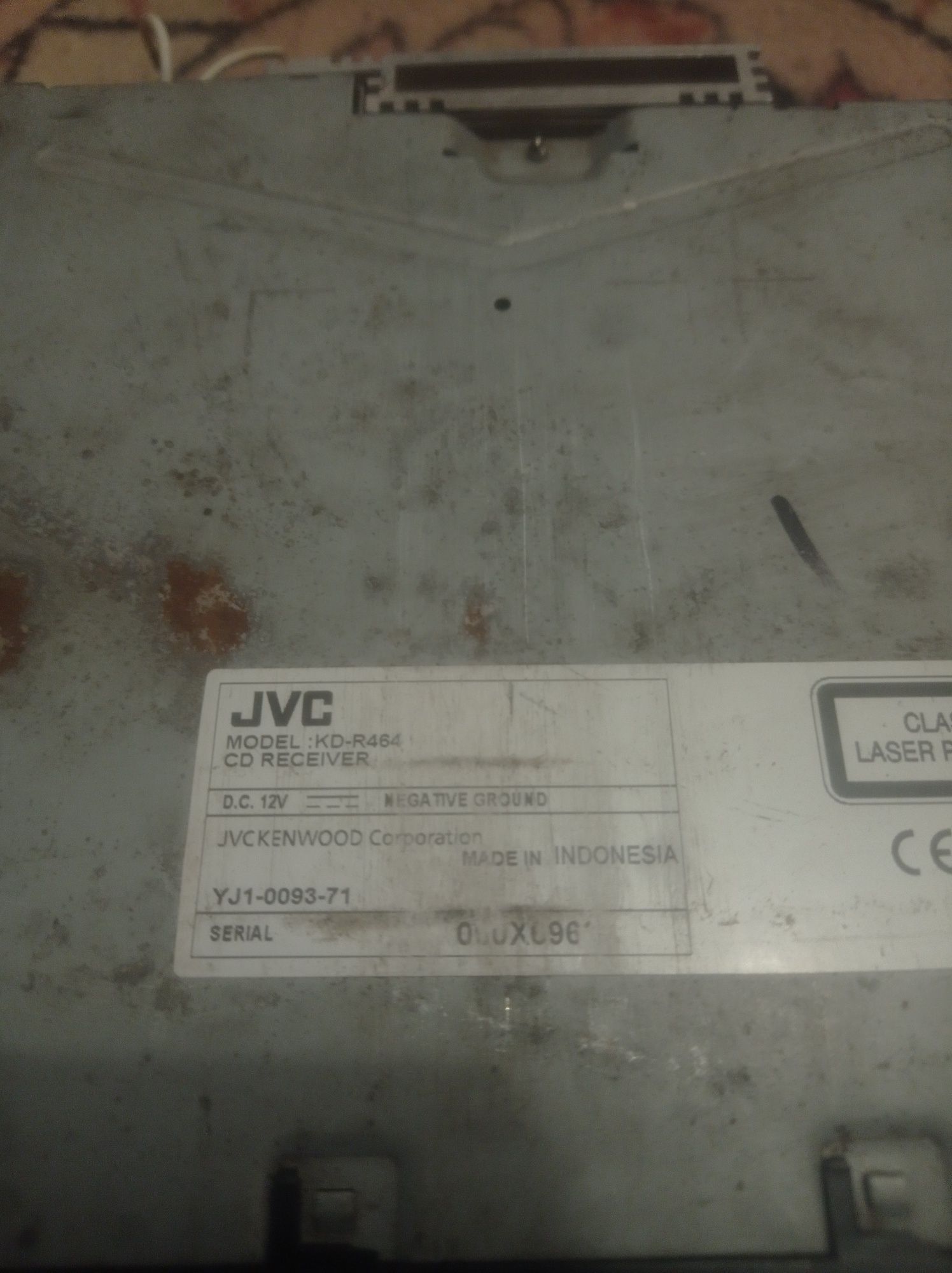 Продам магнітолу JVC