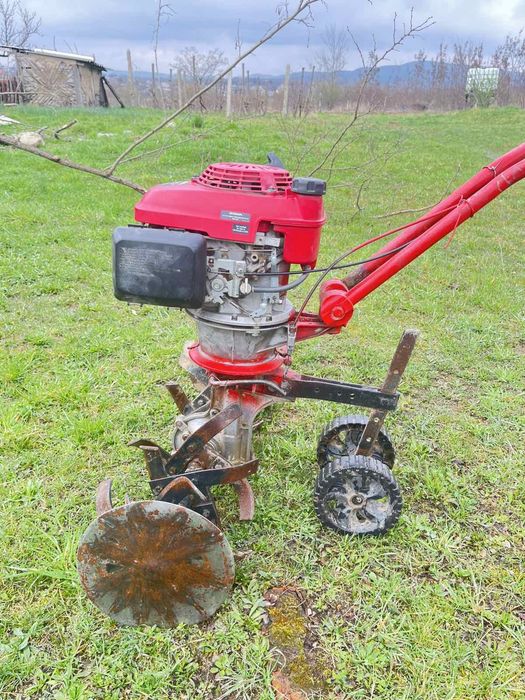 Продам мотоблок Honda 5к.с