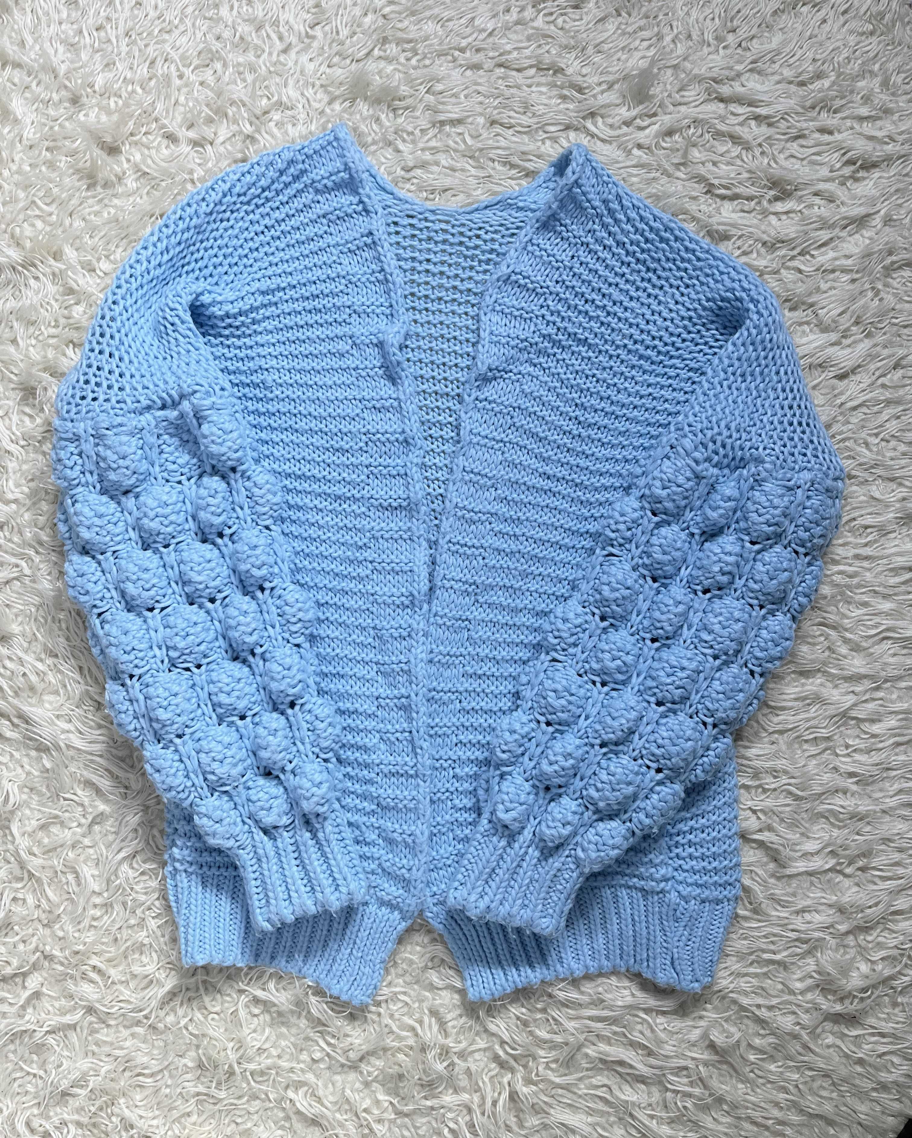 Modny sweter dobry na rozmiar 38 M