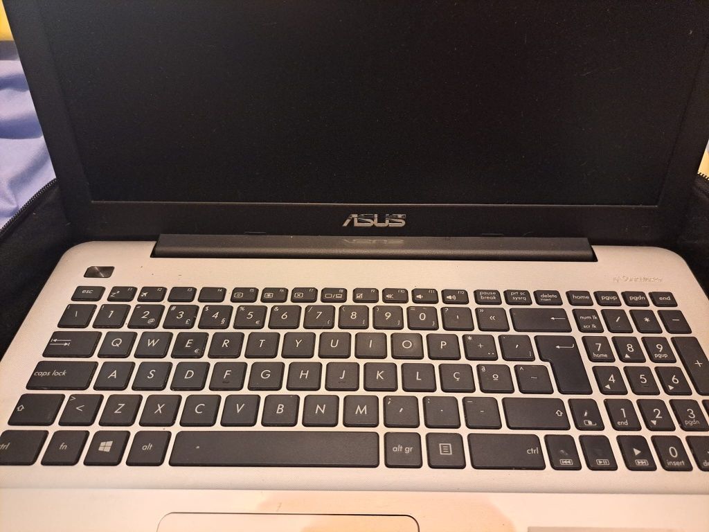 Computador Asus X555JL