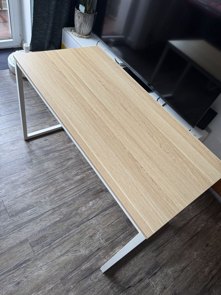 Stolik biurko – 120x60 cm, jak nowe