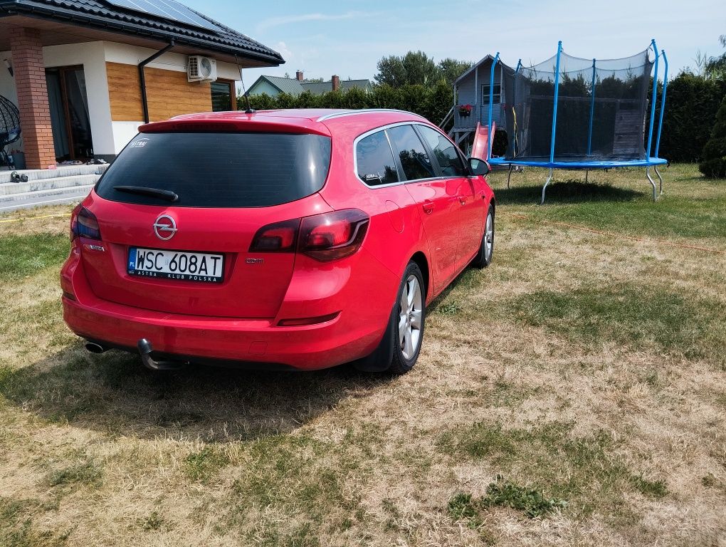 Astra J 2.0 160KM bogate wyposażenie