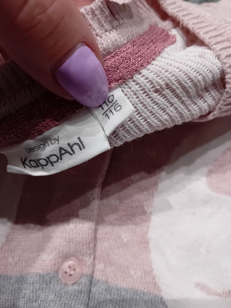 Śliczny różowy sweterek Kappahl 110/116