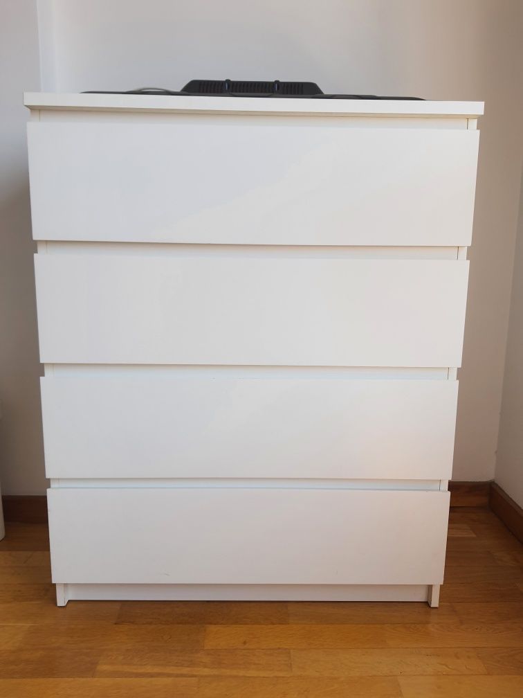 Cómoda Malm 4 Gavetas - Ikea