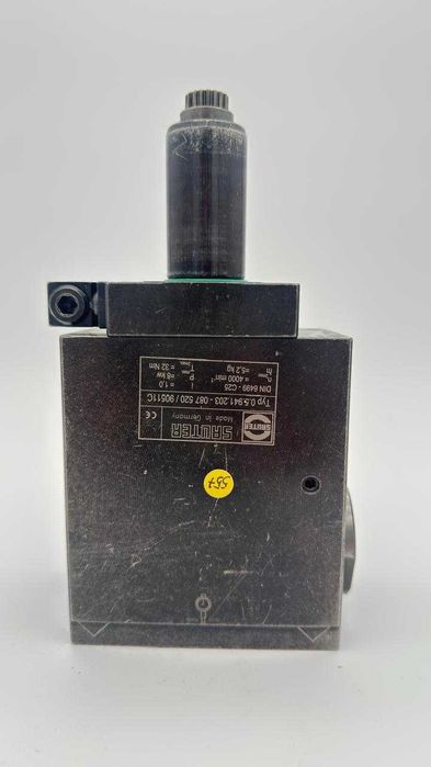 Приводні інструменти VDI 30 / 40 / 50, 90° і 180° Тримачі приводні