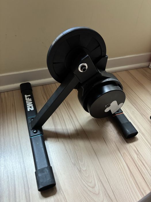 Zwift Hub one - trainer indoor