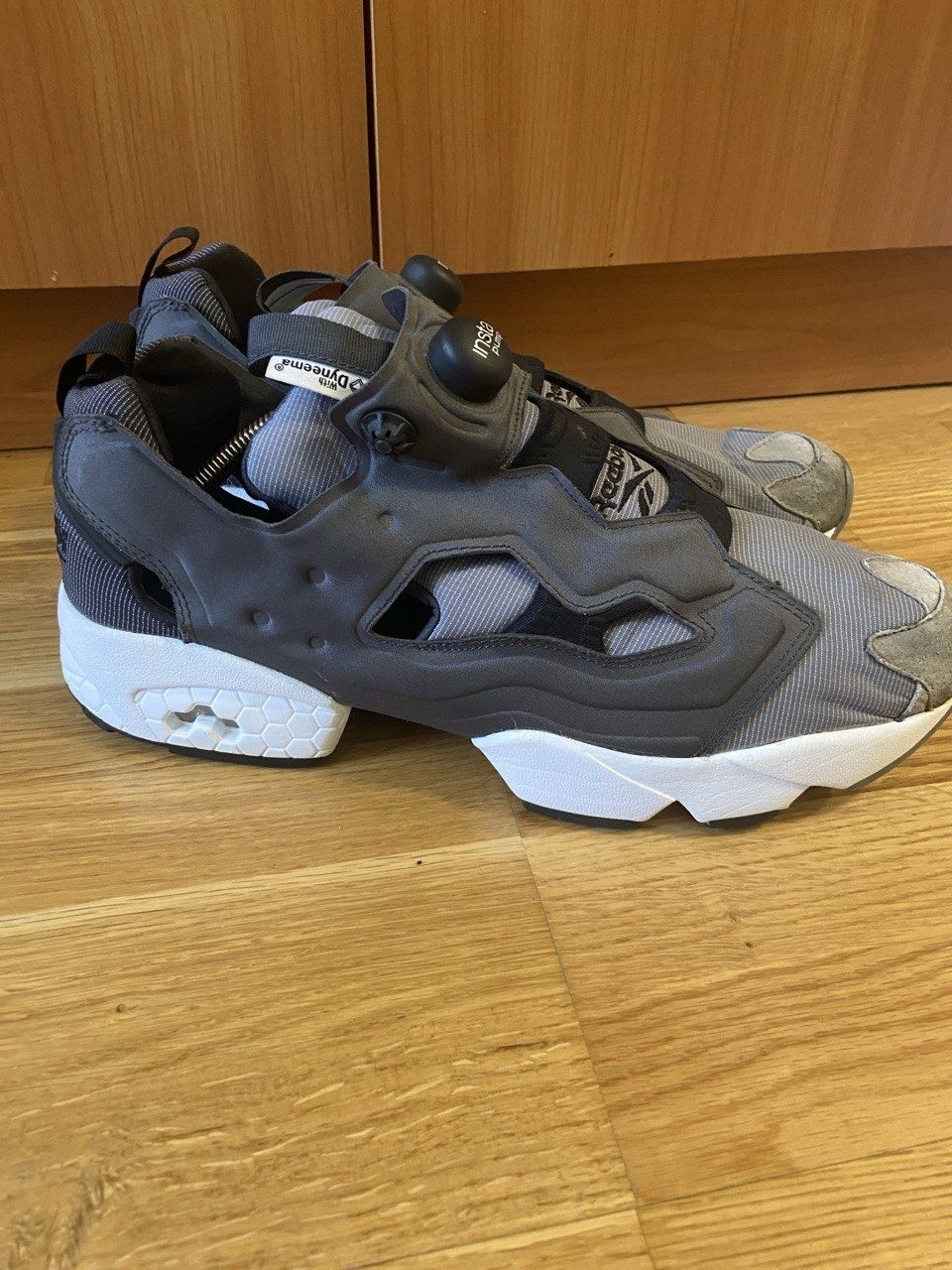 Кроссовки Reebok Insta pump 45розмір